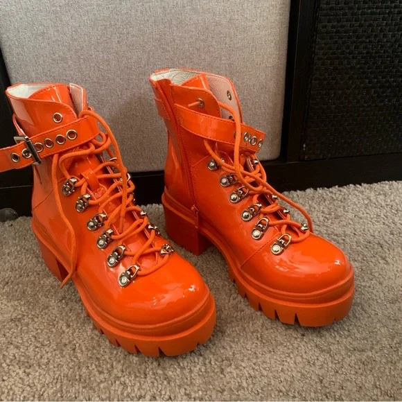 Jeffrey Campbell Czech Orange Lace-Up Ankle Boots faux leather 6M - Picture 8 of 9